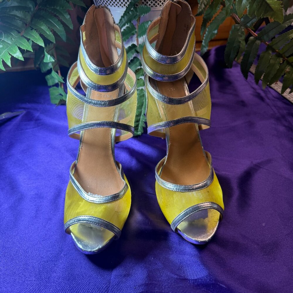 📌Scene Silver Yellow 4.5" High Heel Sandals with Ankle Straps and Zipper